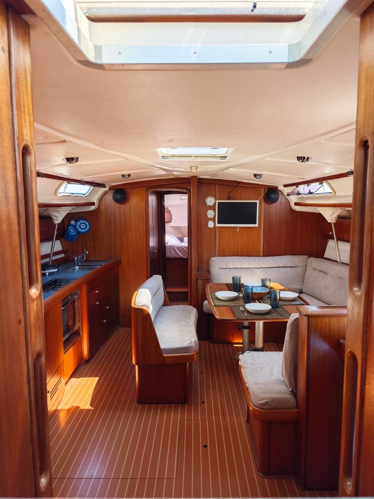 Bavaria 44 - photo 17