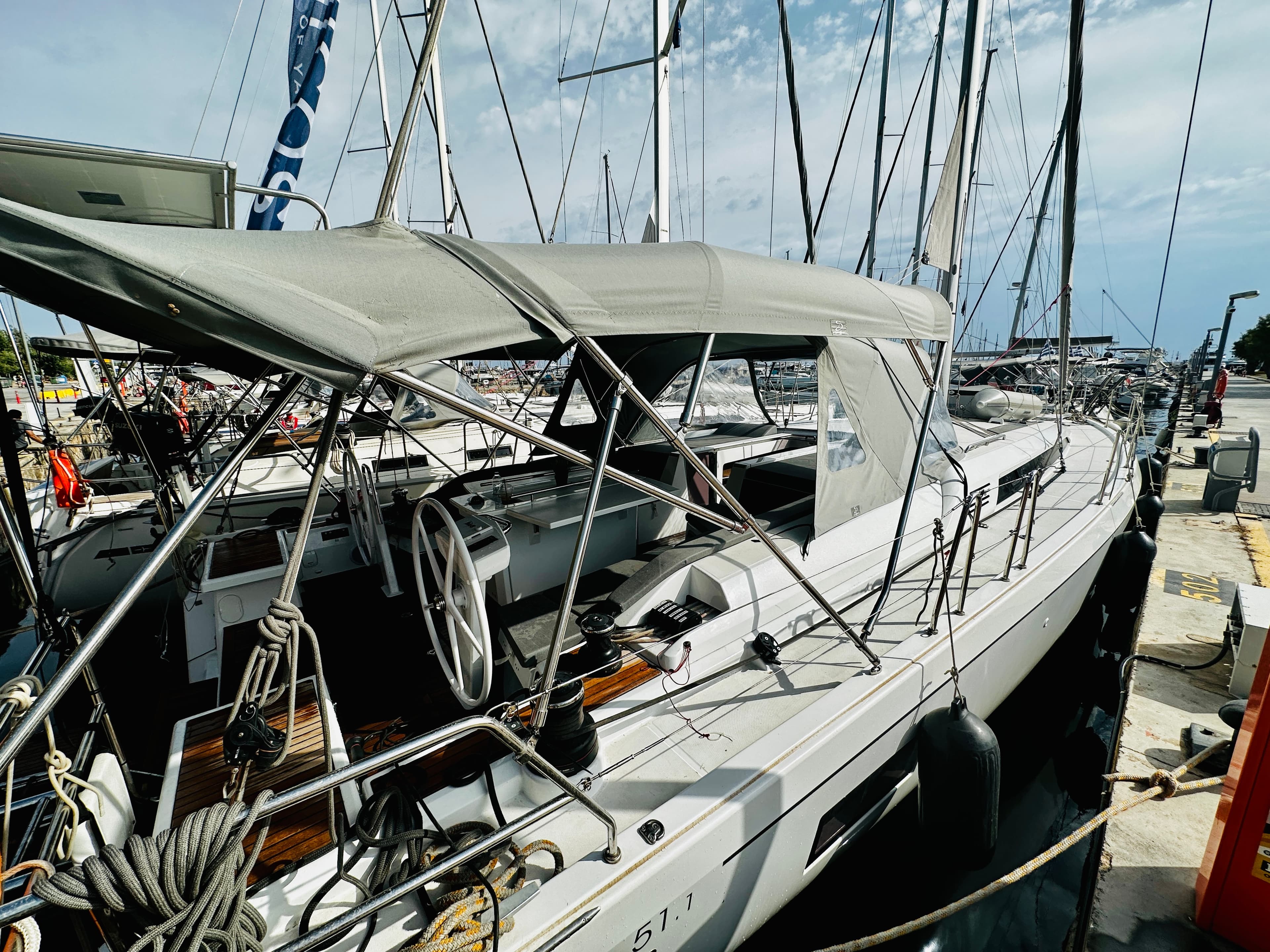 Oceanis 51.1 - photo 14