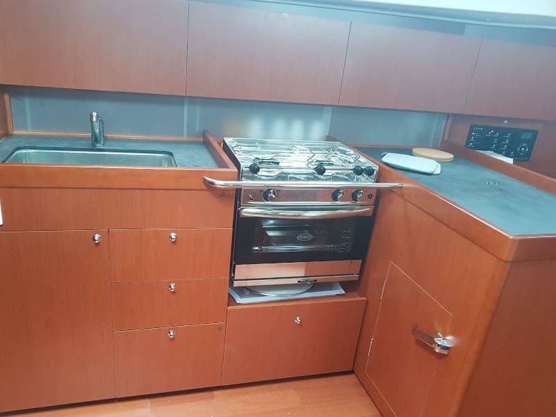 Oceanis 41.1 - photo 5