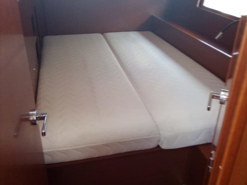 Oceanis 46.1 - photo 6