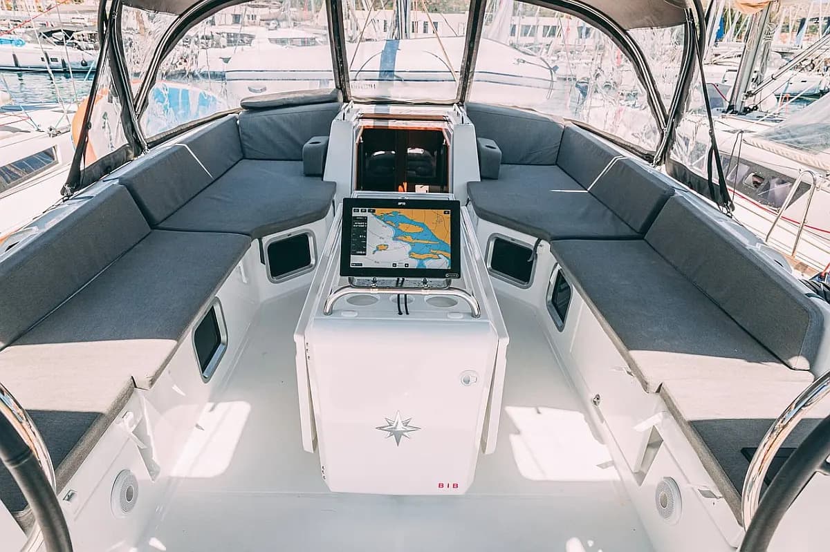 Jeanneau 54 - photo 7