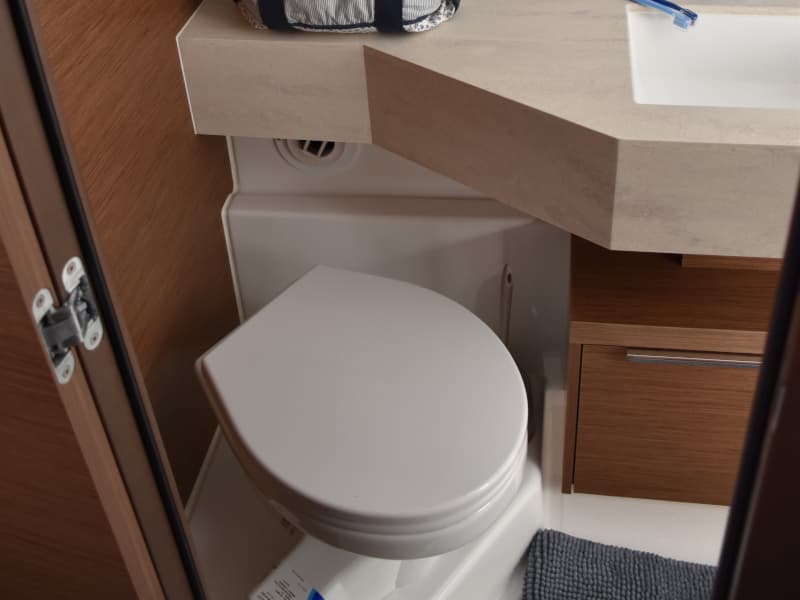 Lagoon 46  - photo 23