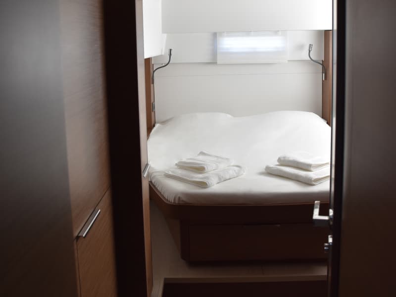 Lagoon 46  - photo 14