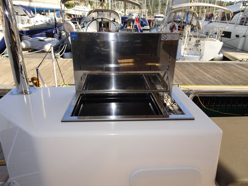Dufour Catamaran 48 - photo 24
