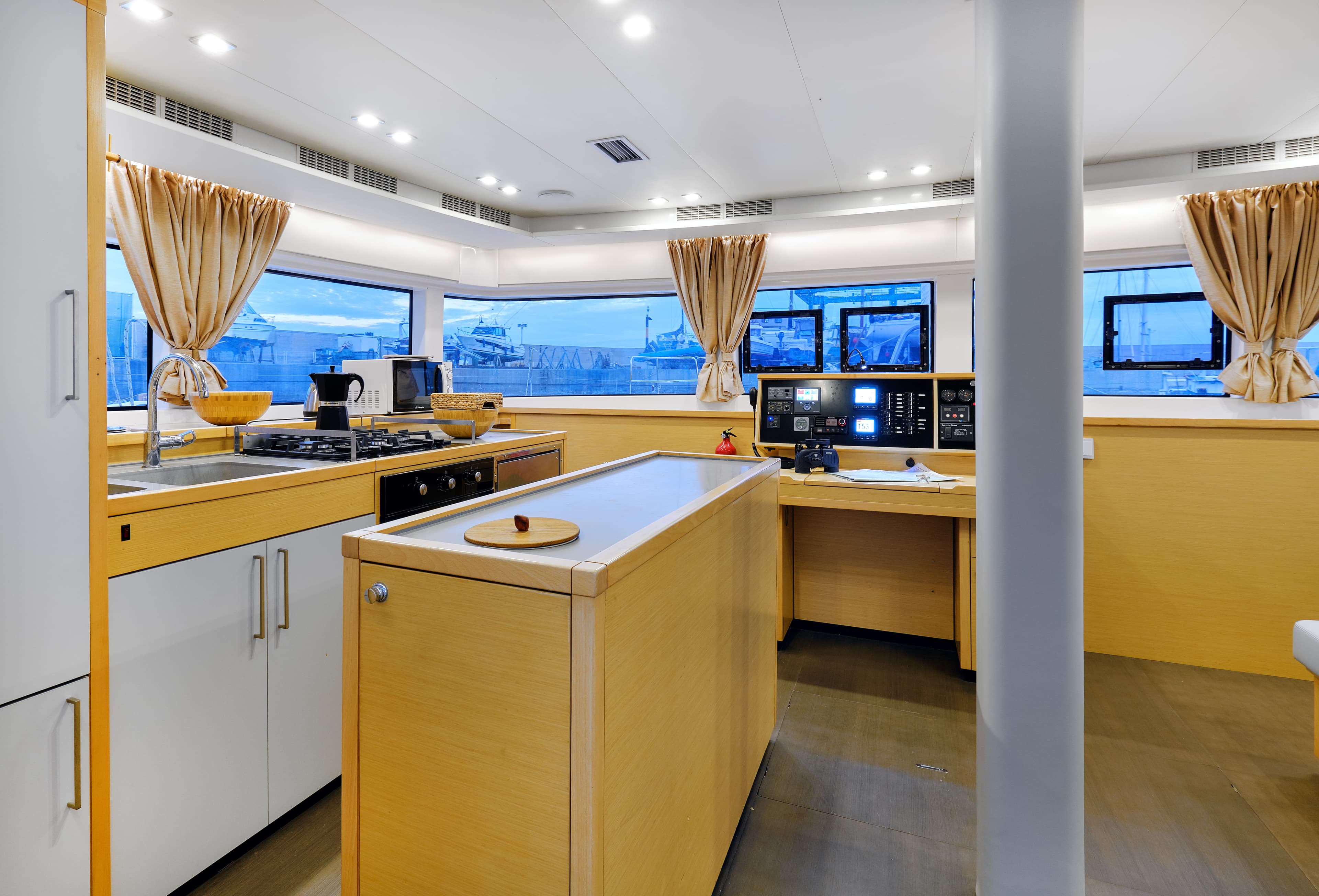 Lagoon 52F - photo 48