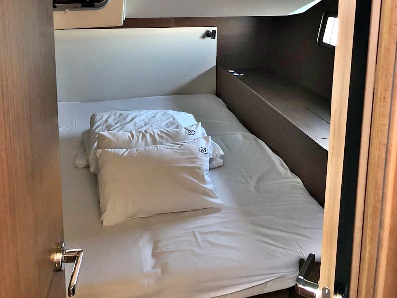 Oceanis 51.1 - photo 12