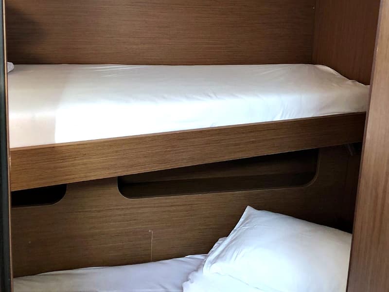 Oceanis 51.1 - photo 13