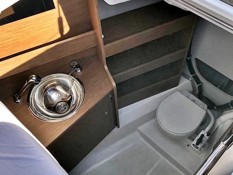 Oceanis 51.1 - photo 10