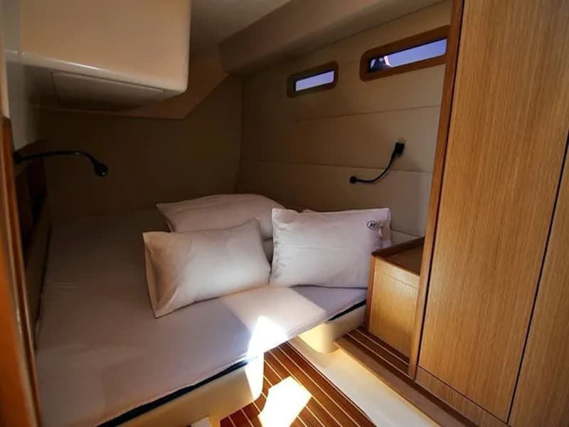 Adriana 44 - photo 12