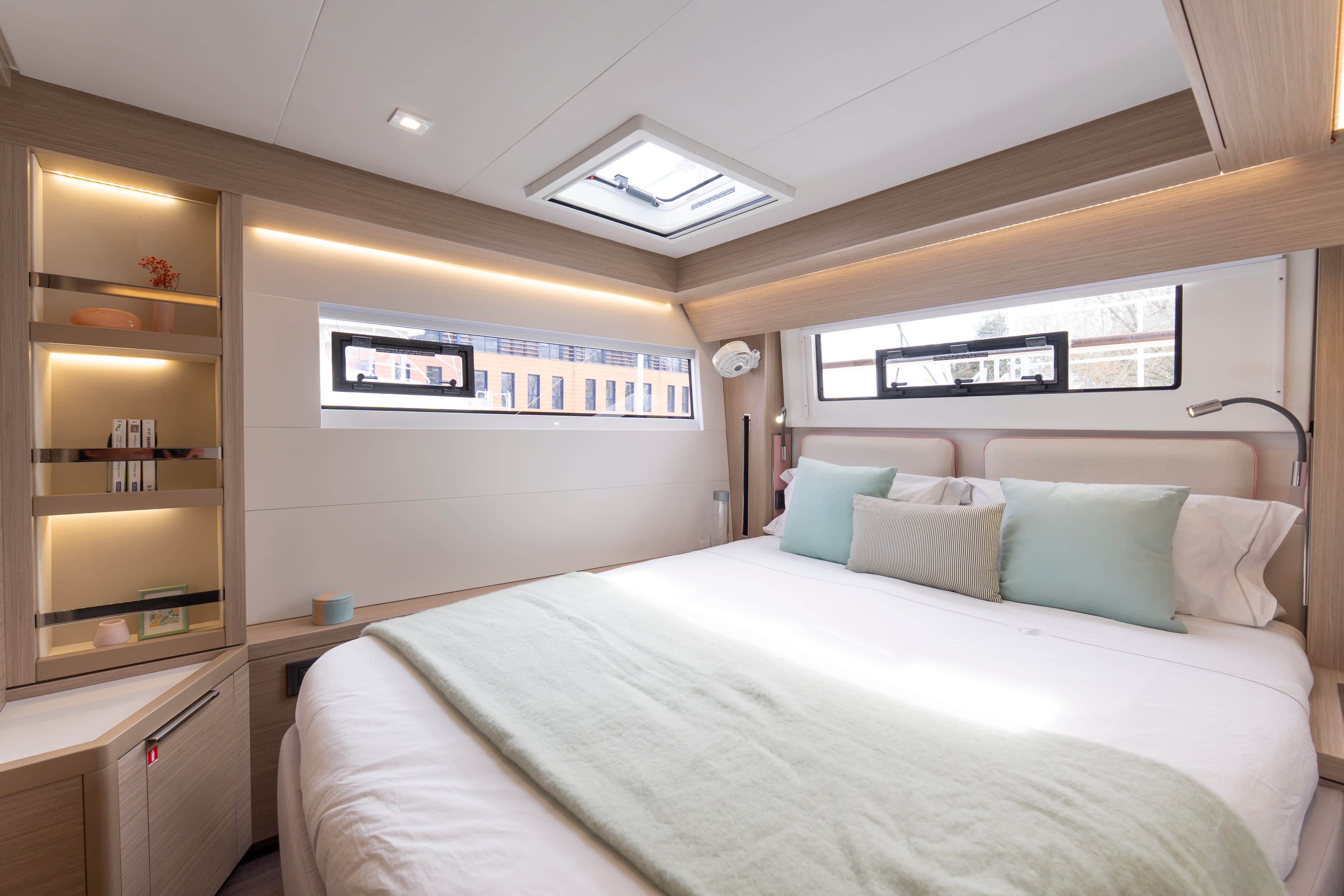 Lagoon 51 - photo 10