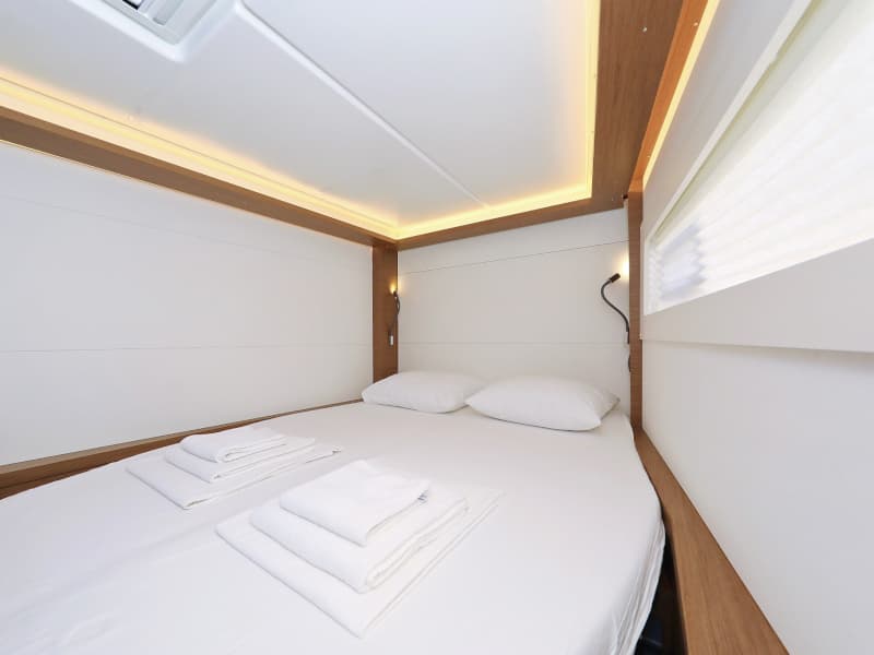 Lagoon 46  - photo 48