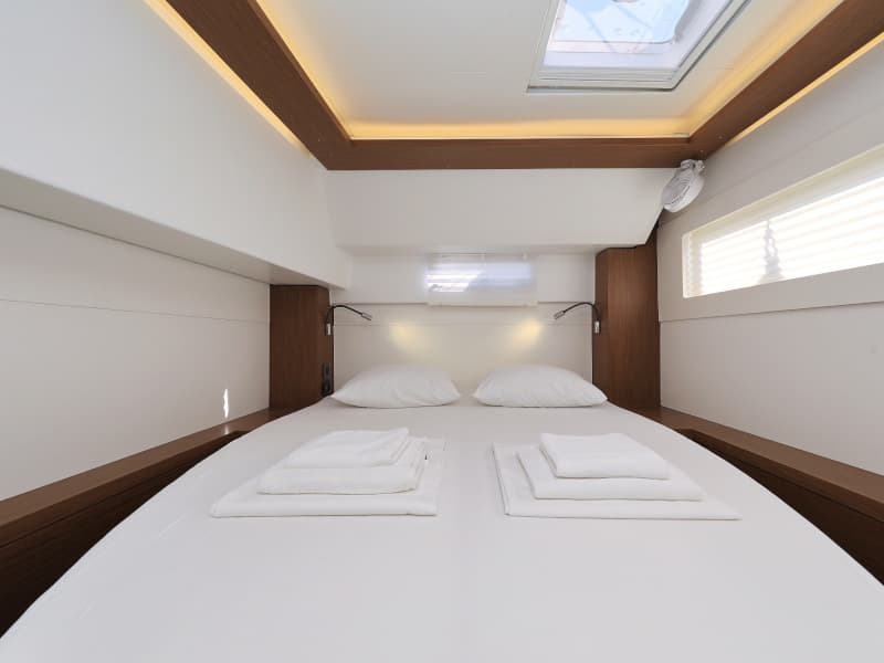 Lagoon 46  - photo 10