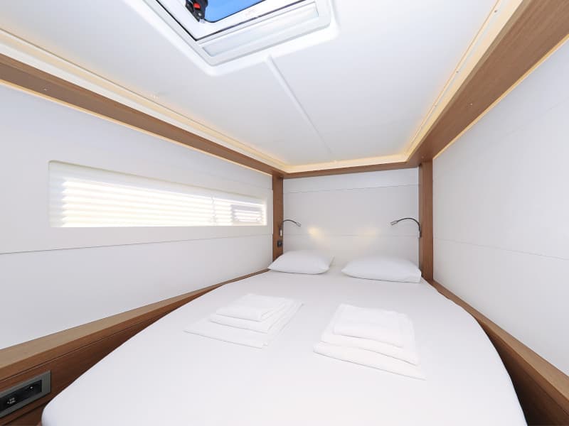 Lagoon 46  - photo 28