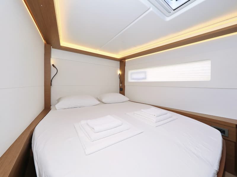 Lagoon 46  - photo 20