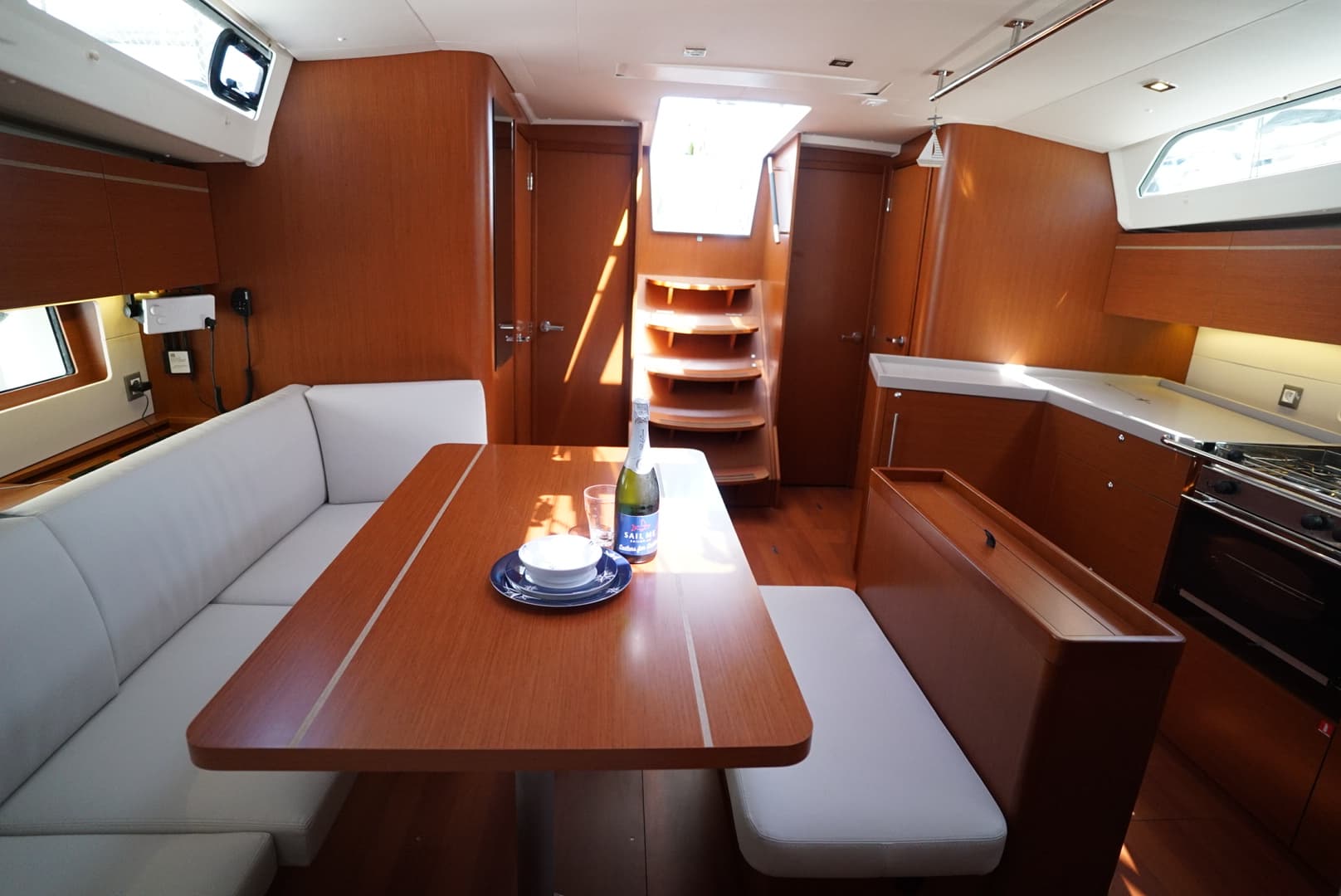 Oceanis 46.1 - photo 17