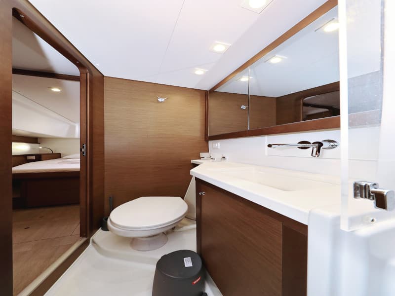 Lagoon 450 - photo 61