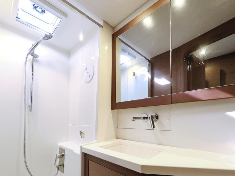 Lagoon 450 - photo 23