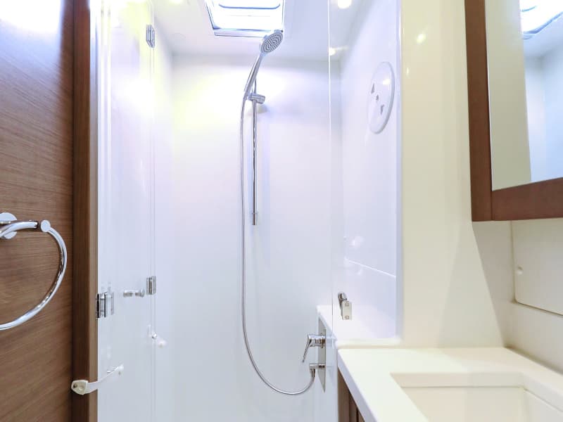 Lagoon 450 - photo 22