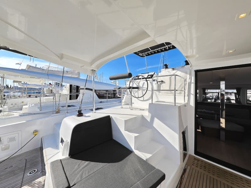 Lagoon 42 - photo 56