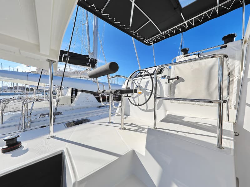 Lagoon 42 - photo 71