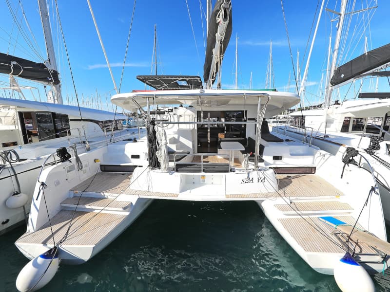 Lagoon 42 - photo 31