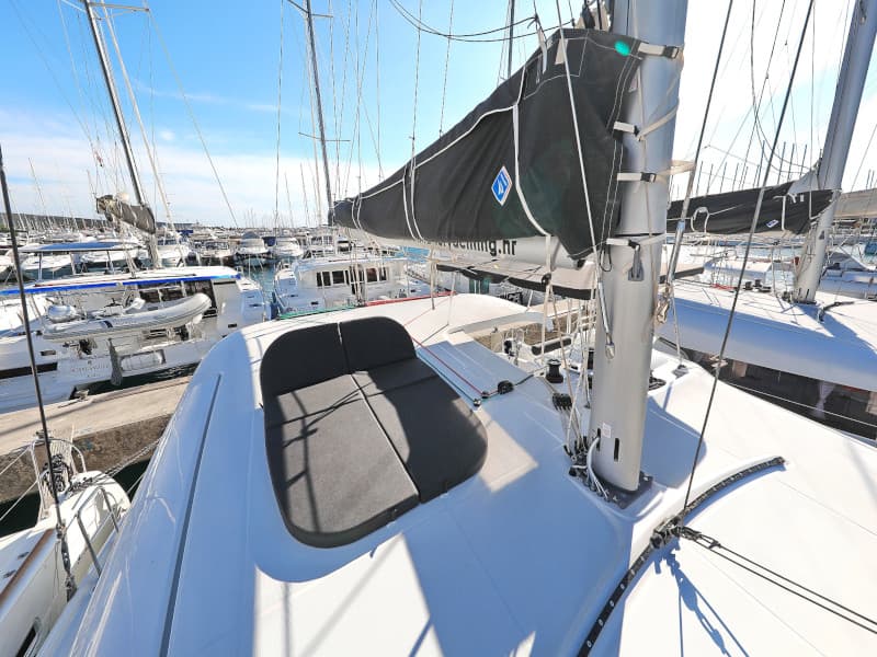 Lagoon 42 - photo 11