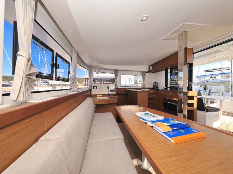 Lagoon 42 - photo 25