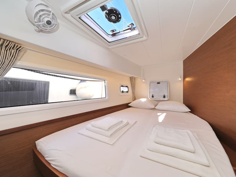 Lagoon 42 - photo 64