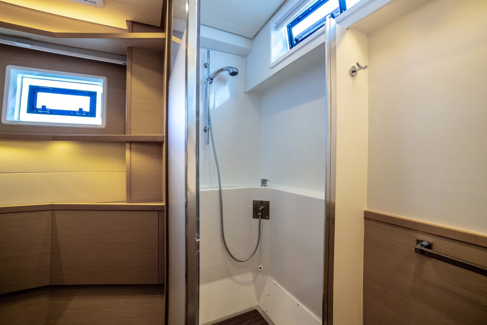 Lagoon 52 - photo 17