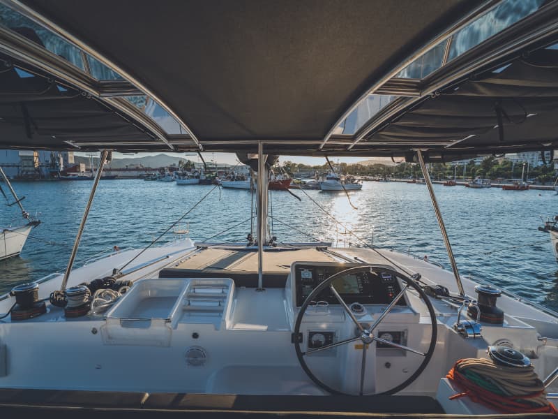 Lagoon 450 Fly - photo 11