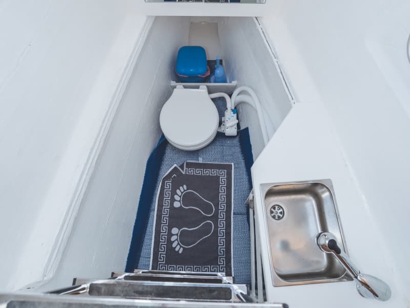 Lagoon 450 Fly - photo 7