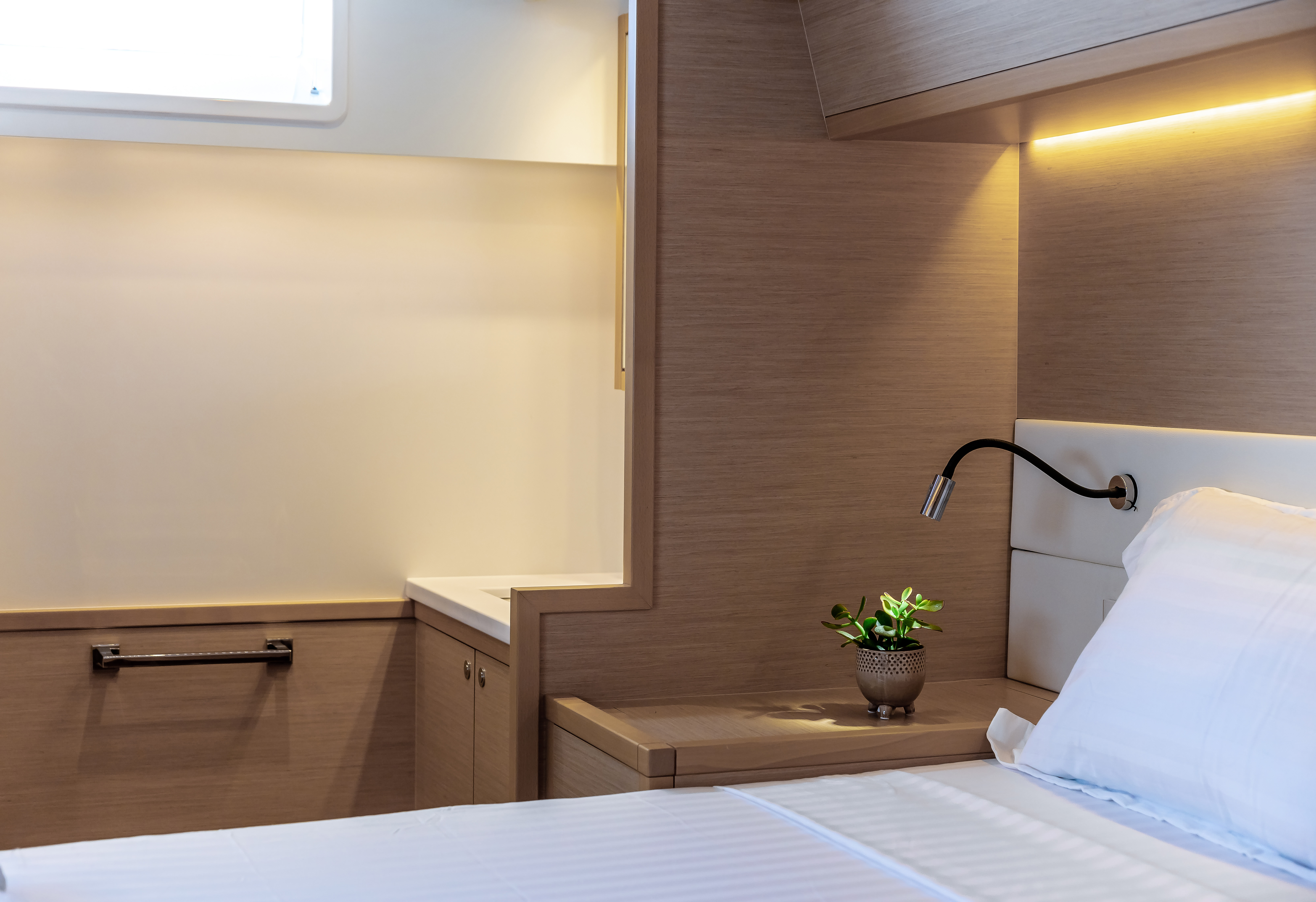 Lagoon 52 - photo 16