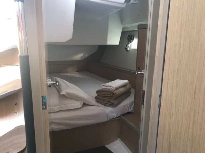 Oceanis 45 - photo 12