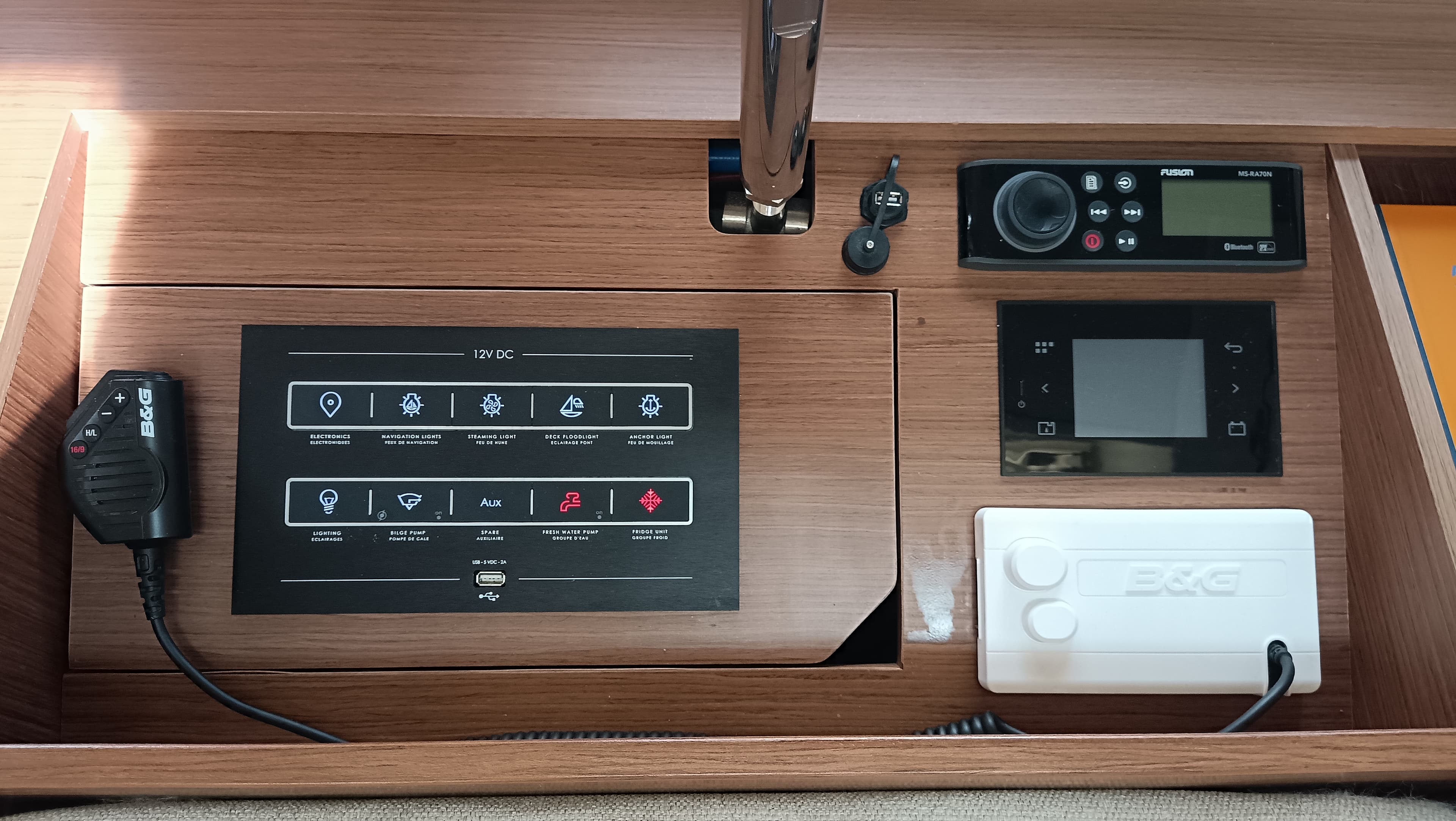 Oceanis 51.1 - photo 26