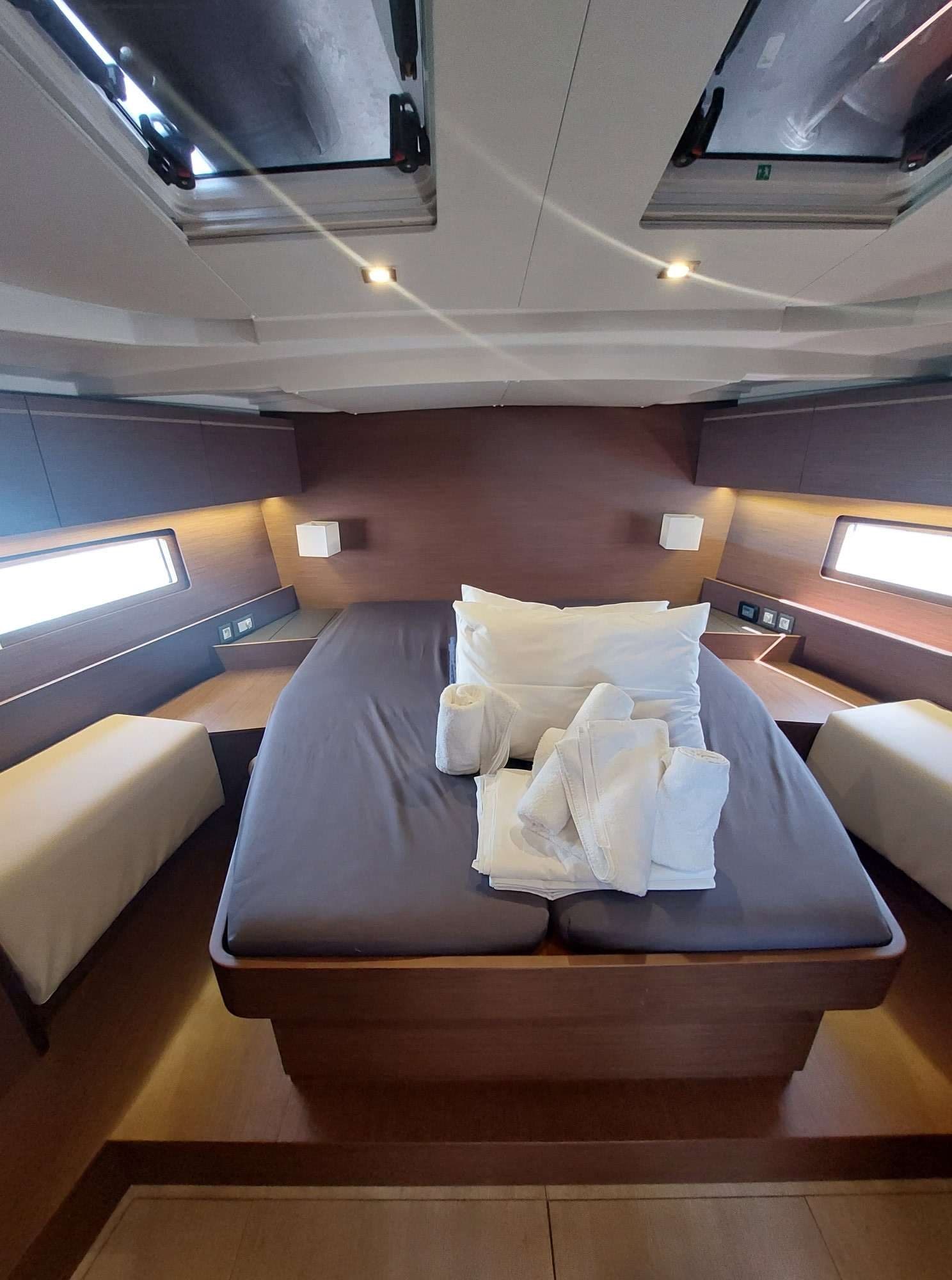 Oceanis 51.1 - photo 15