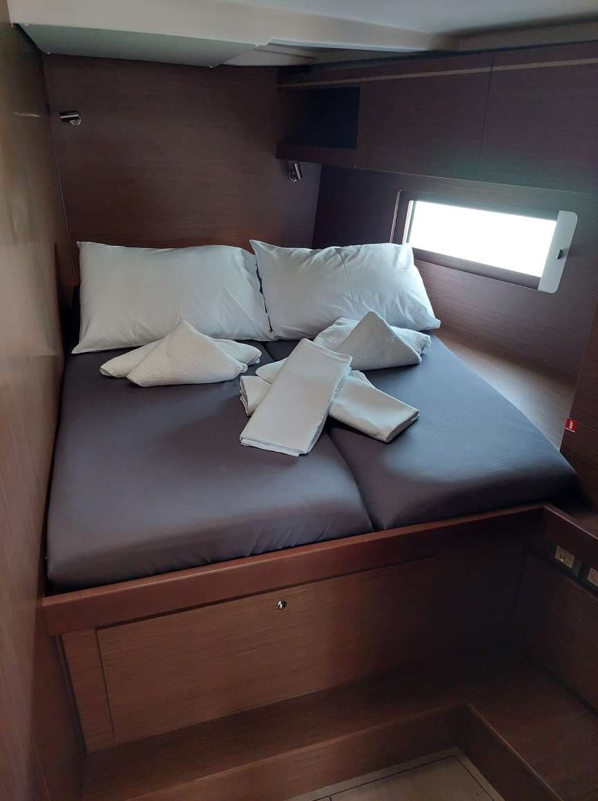 Oceanis 51.1 - photo 8