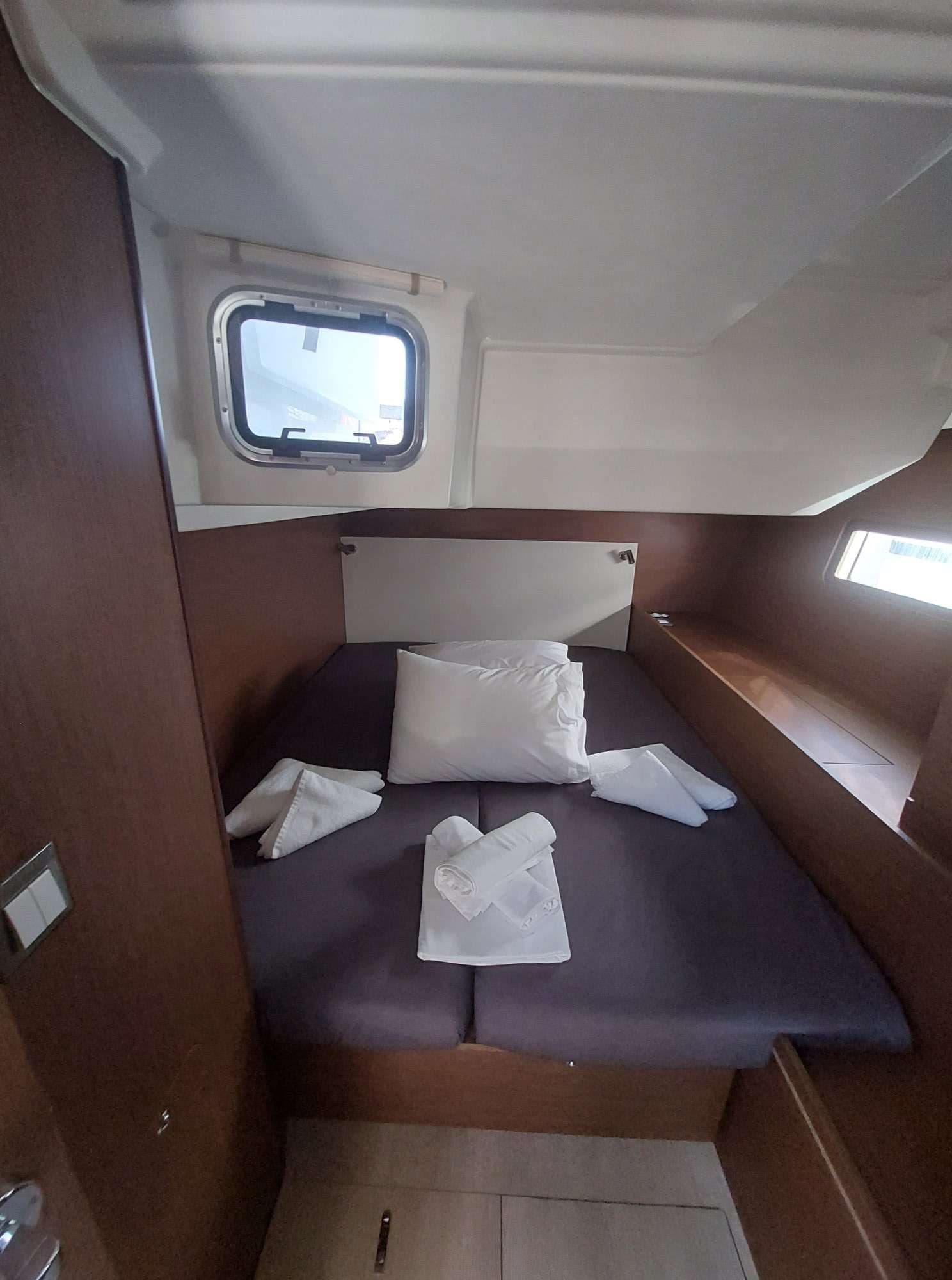 Oceanis 51.1 - photo 5