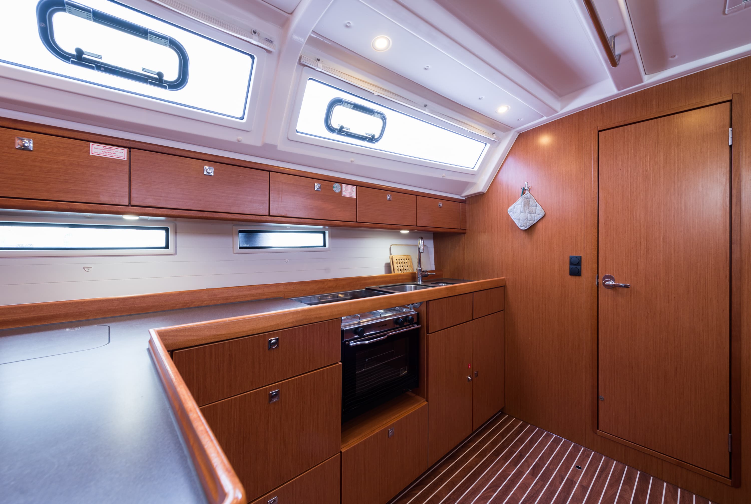 Bavaria Cruiser 46 - photo 12