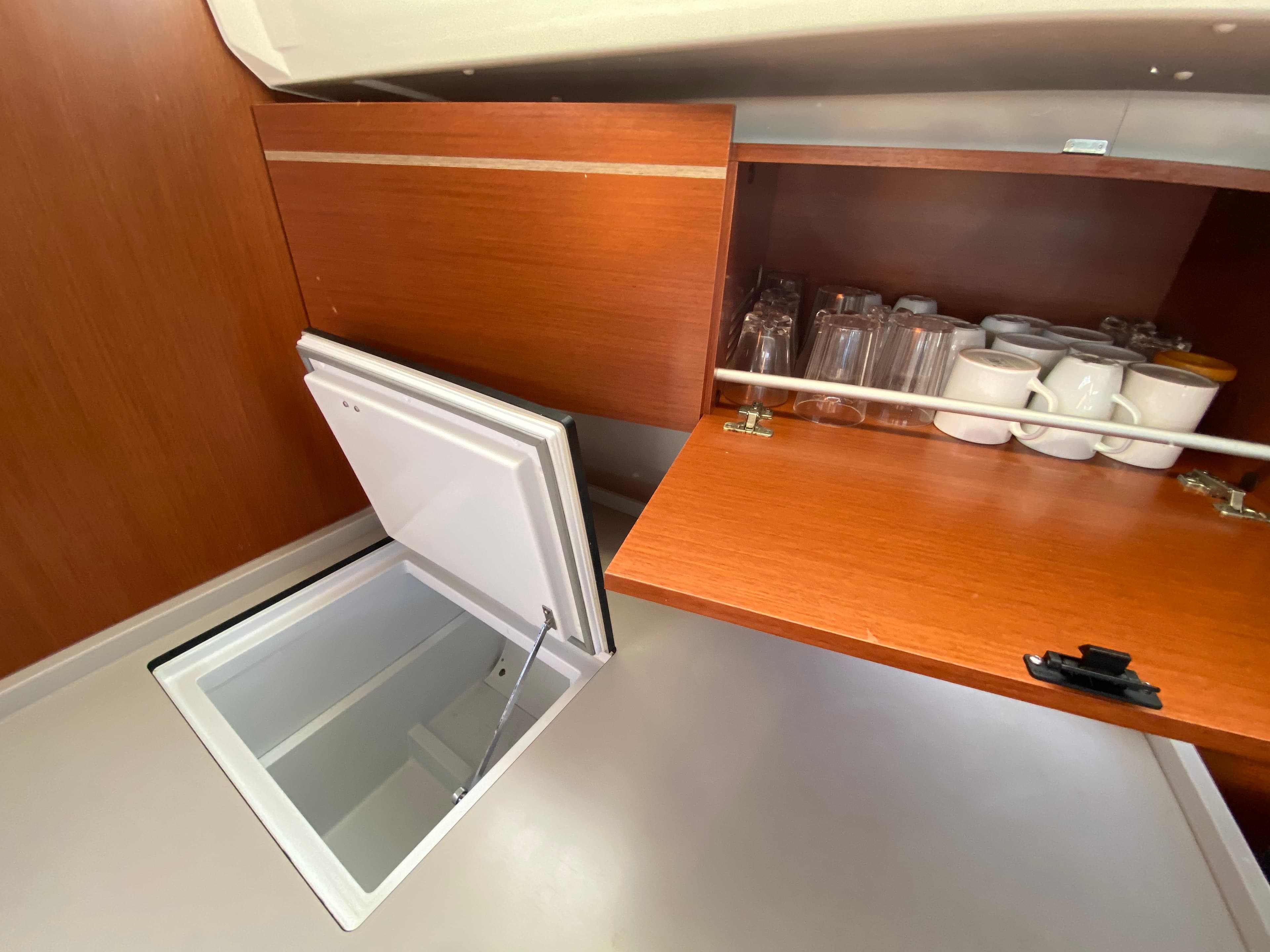 Oceanis 46.1 - photo 5