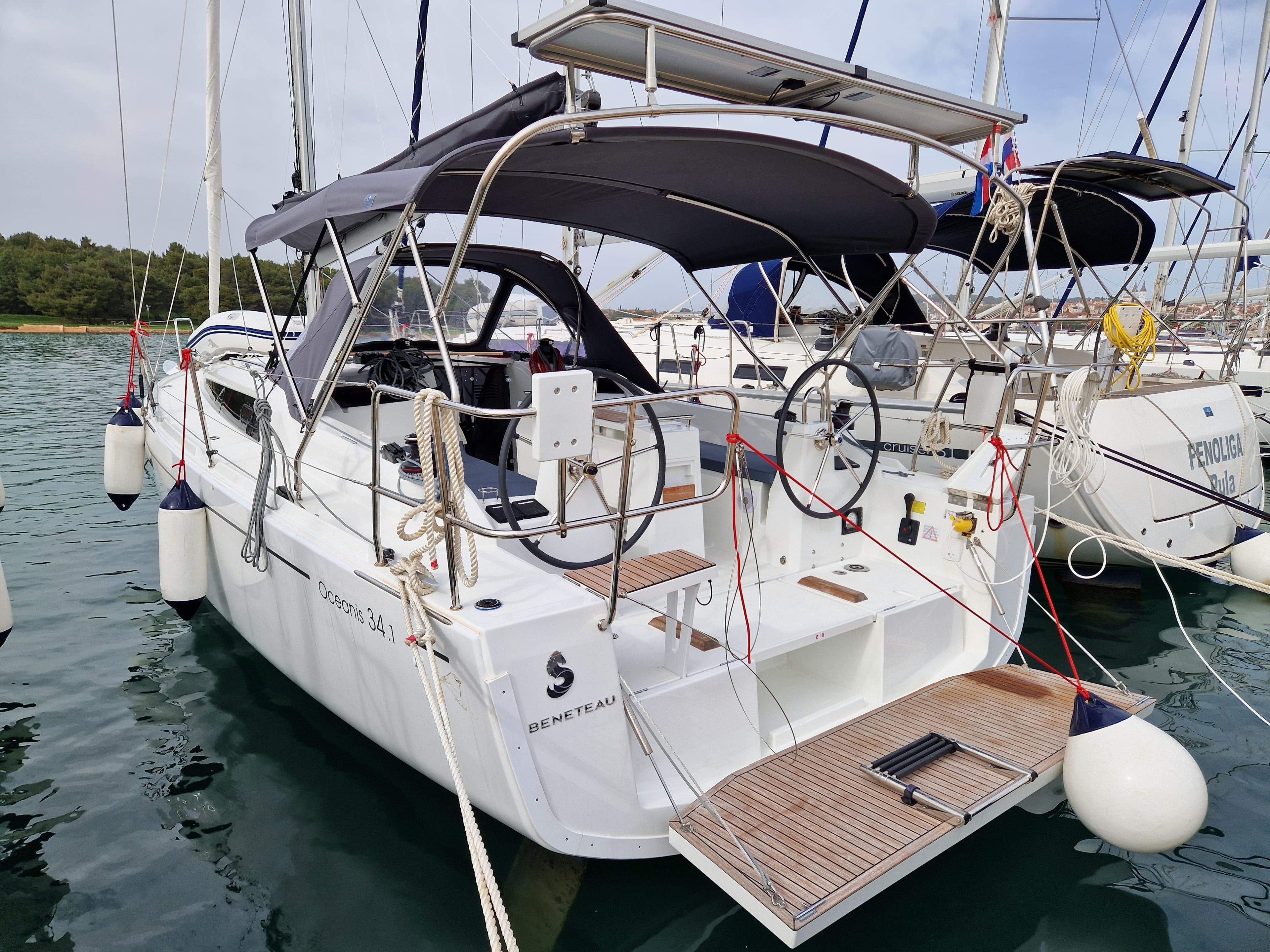 Oceanis 34.1 - photo 7