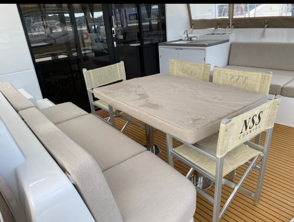 Lagoon 50 - photo 28