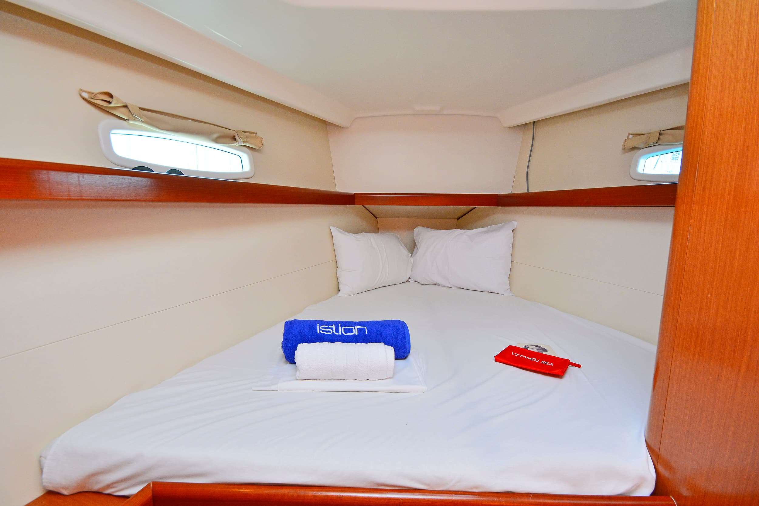 Oceanis 43 - photo 11