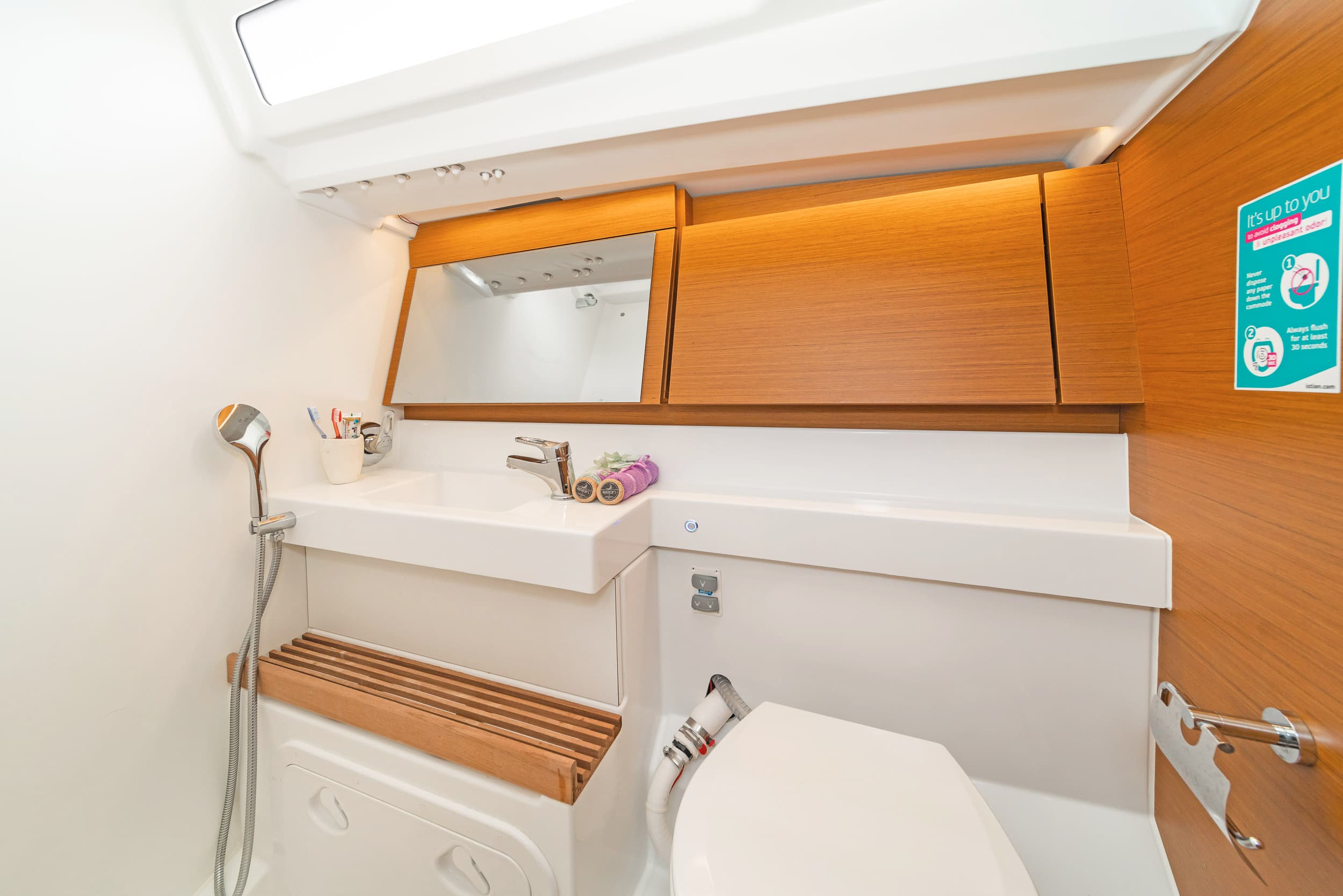 Sun Odyssey 440 - photo 16