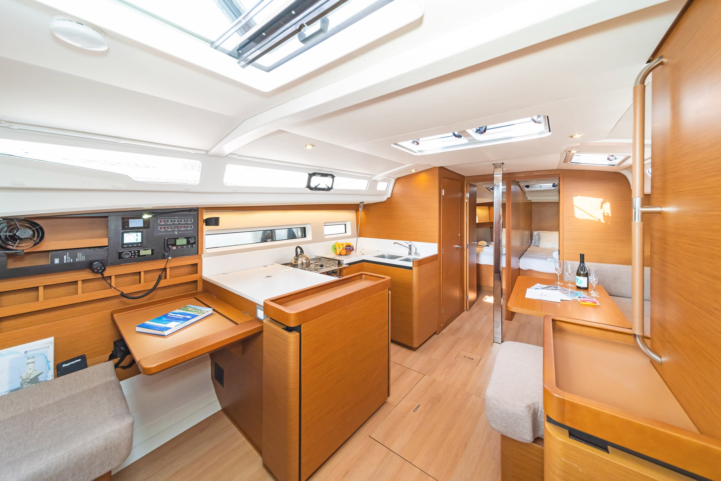 Sun Odyssey 440 - photo 10