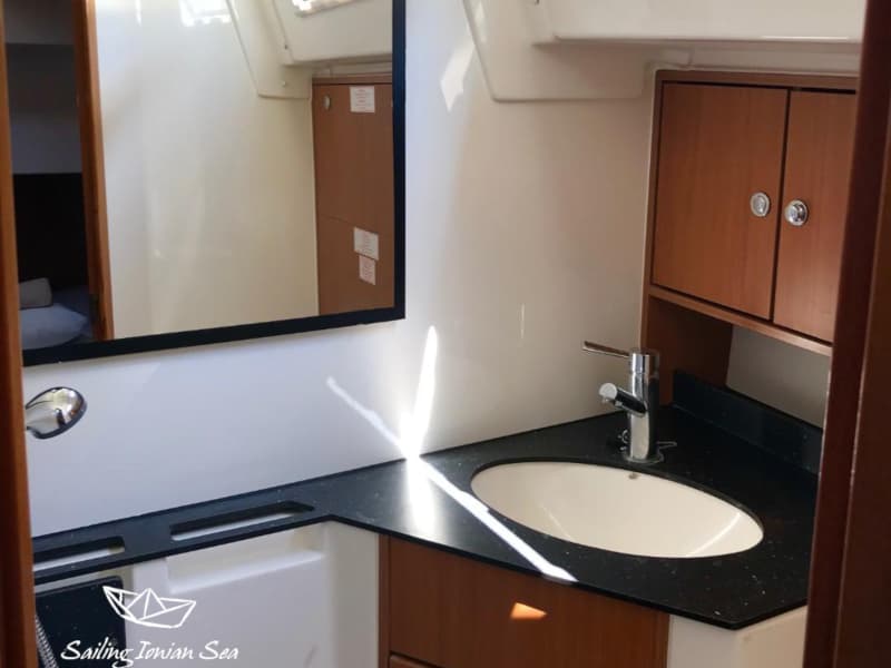 Bavaria 45 Cruiser - photo 18