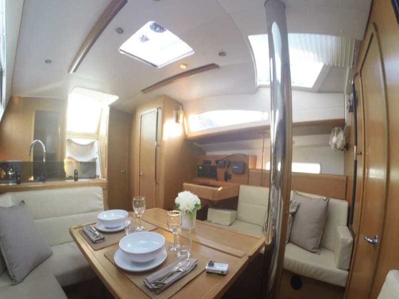 Sun Odyssey 42DS - photo 25