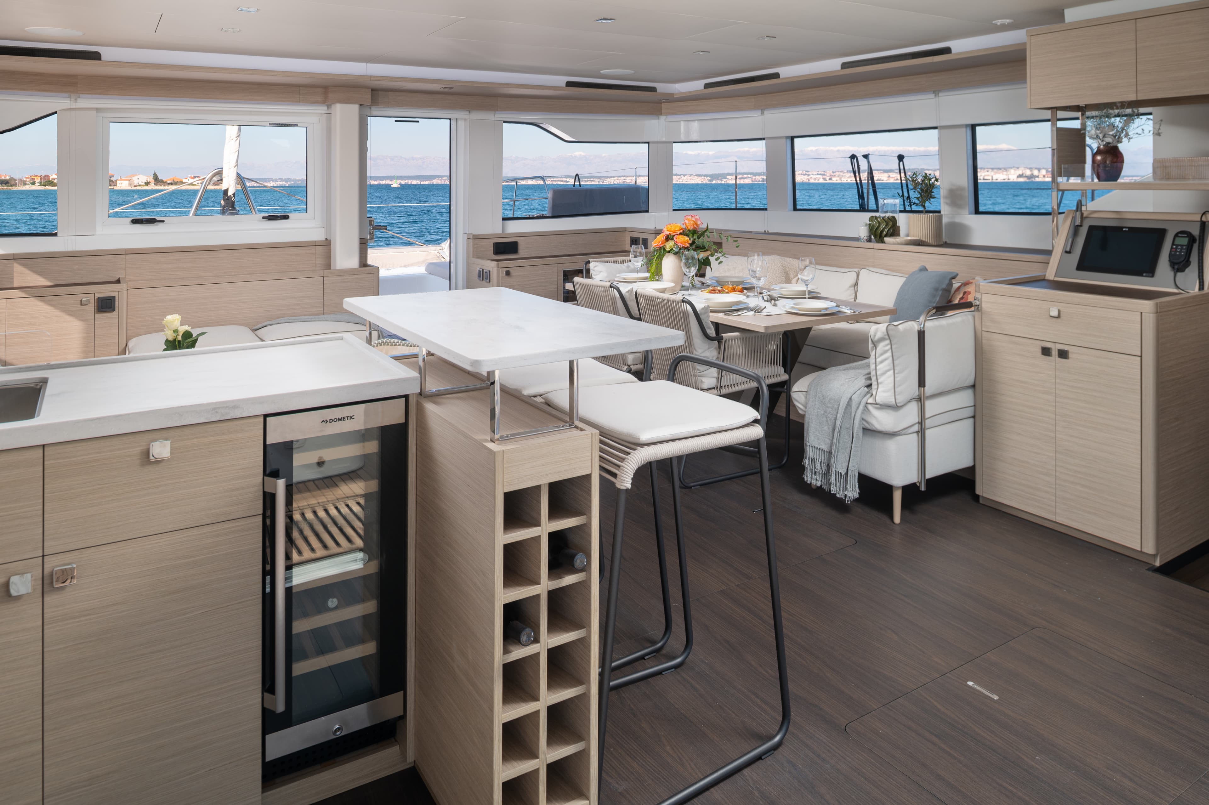 Lagoon 60 - photo 23