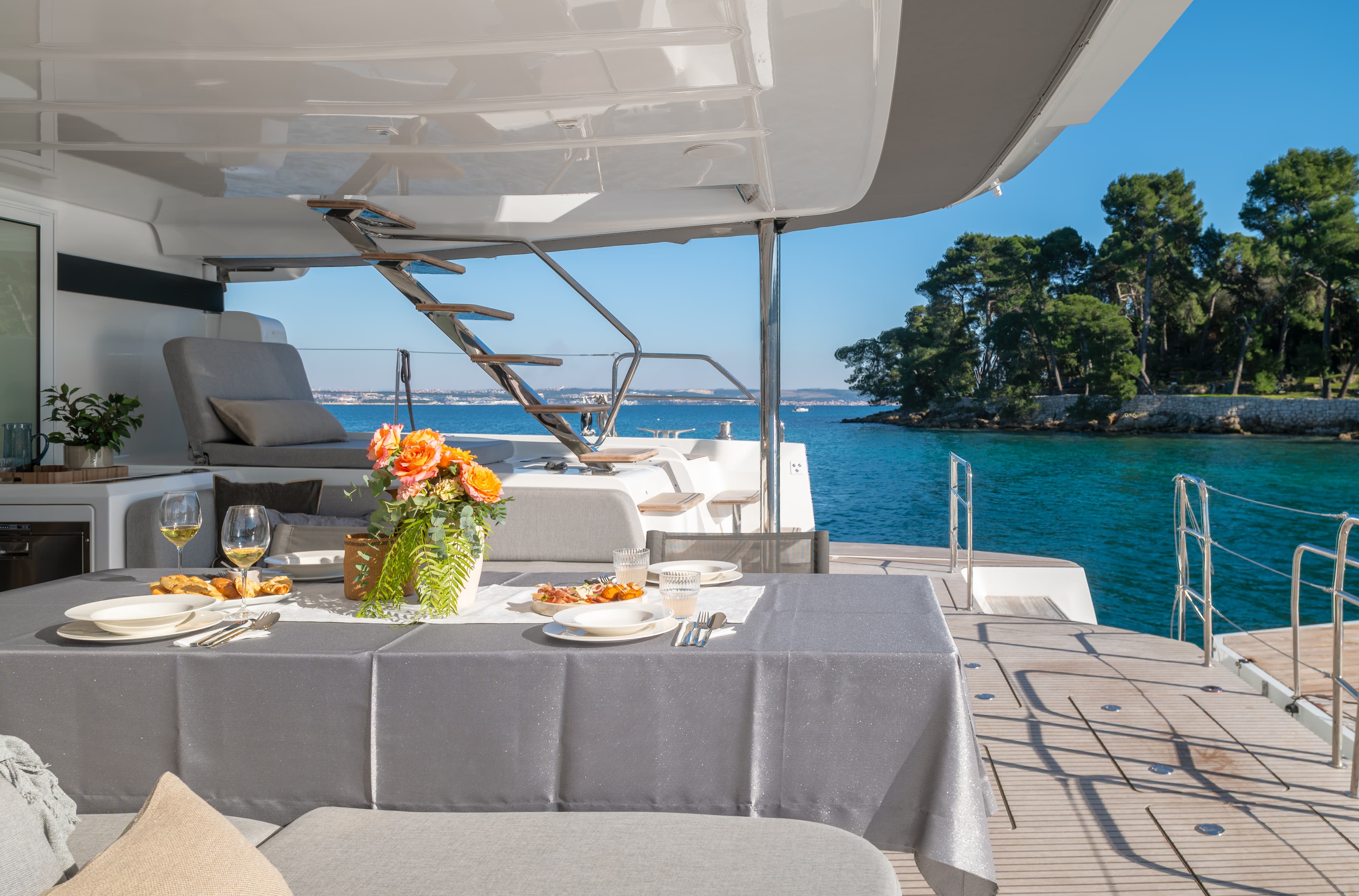 Lagoon 60 - photo 56