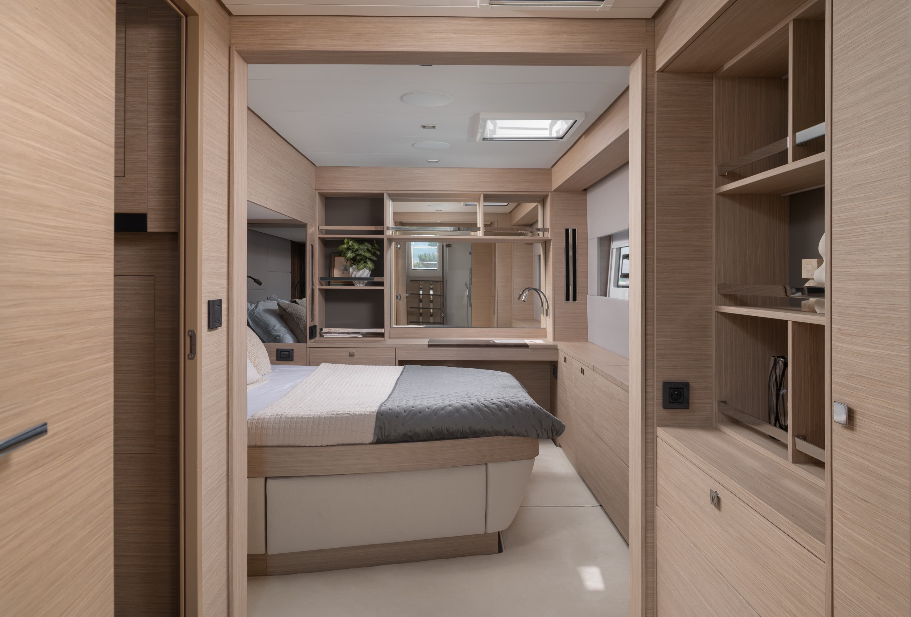 Lagoon 60 - photo 54