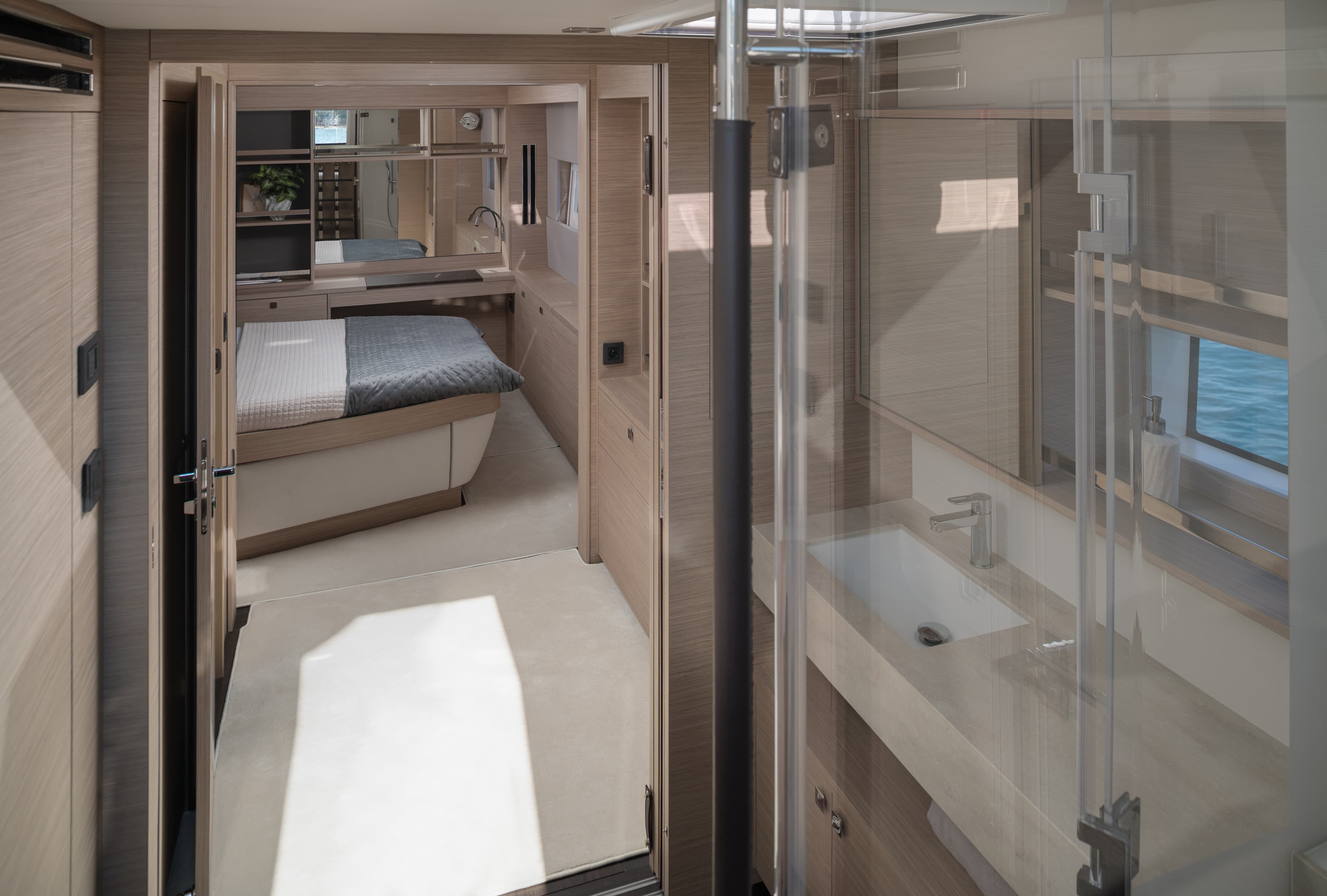 Lagoon 60 - photo 50